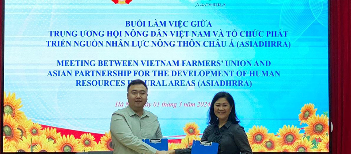 Project contract signing and partners’ meeting with the farmers union in Vietnam